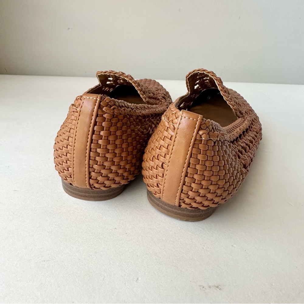 Adrienne Vittadini Nine West Woven Slides - Picture 5 of 5